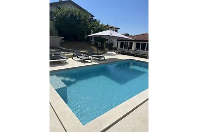 Ferienhaus Marija mit Pool * * * *