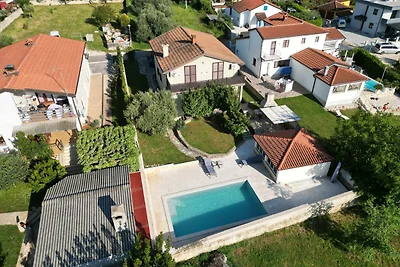 Ferienhaus Marija mit Pool * * * *