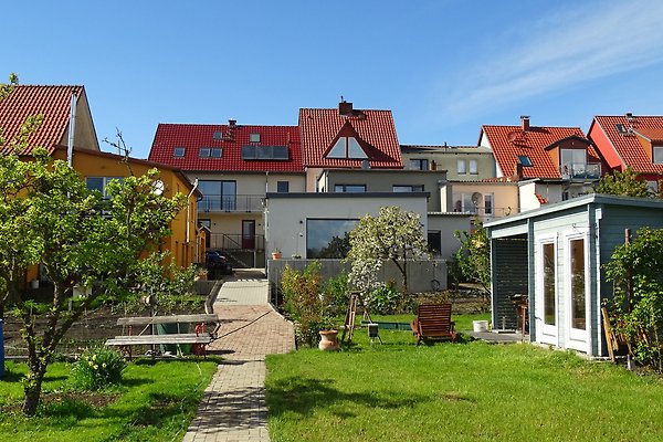 Ferienwohnung mit Bootsliegeplatz 1 in Röbel Müritz Frau