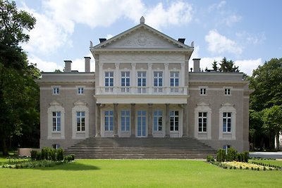 Schloss Manowce