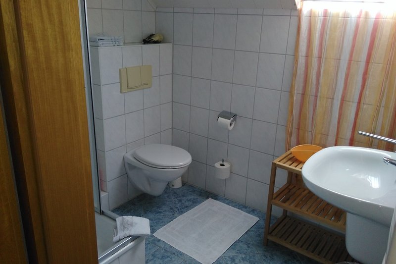 Wohnung I, Dusche - WC