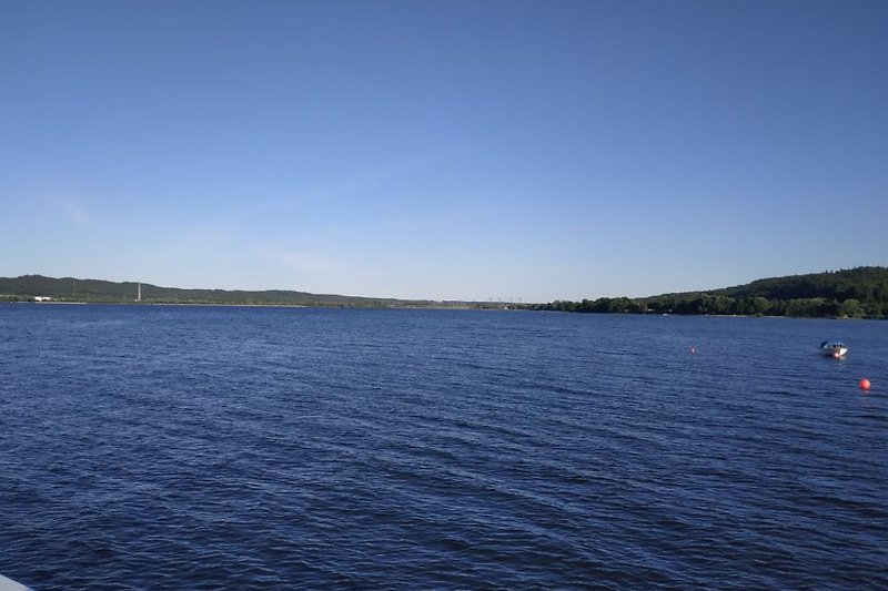 Widok na jezioro 2