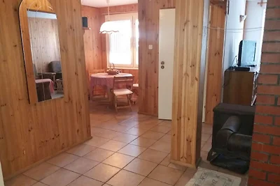 Domek całoroczny, Nadole