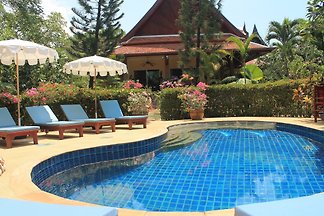 Ferienhauser Ferienwohnungen Mit Pool In Phuket Umland
