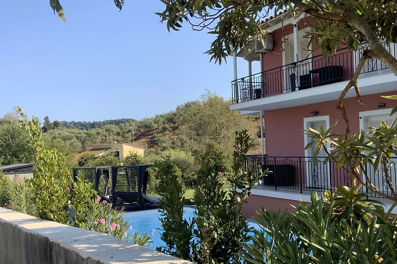 Willkommen in der Villa Alexandra.