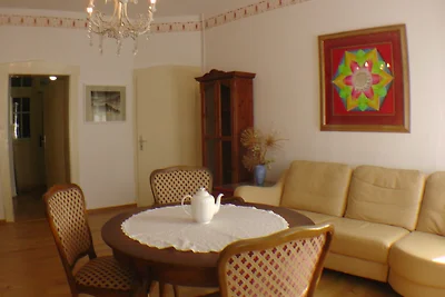 FeWo Kunst & Kultur Villa