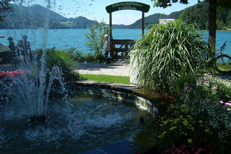 Visit this beautiful lake called Fuschlsee