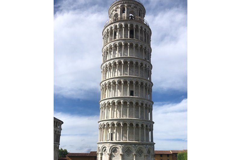Toren van Pisa op 15 autominuten rijden