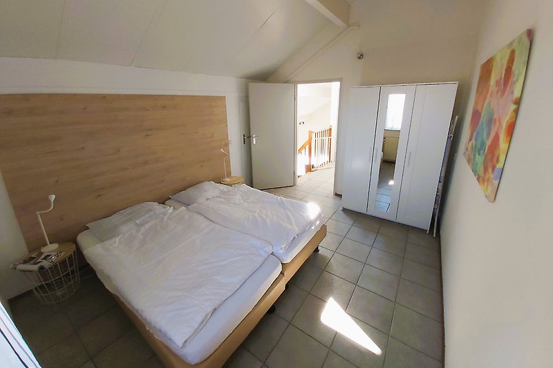 Schlafzimmer 2 Obengeschoß