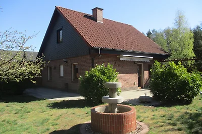 Casa nella foresta a Polz