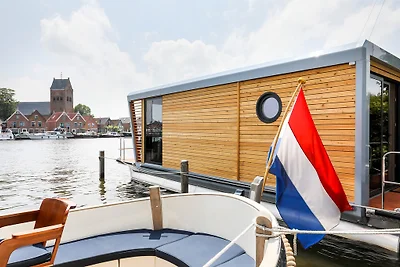 Luxe Houseboat Skoft