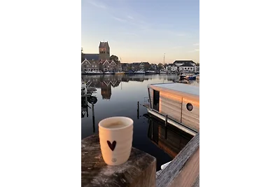 Luxe Houseboat Skoft