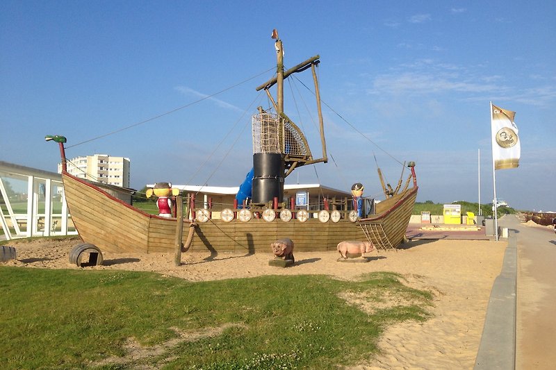 Piratenschiff Strandhaus Döse 