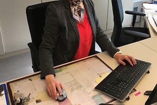 Frau A. Funck Frau A. Funck