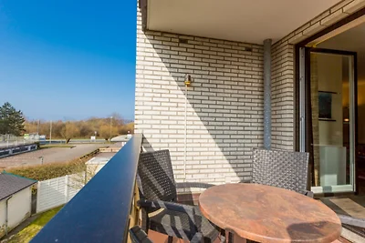 Strandnixe #105, Internet, balcone occidentale