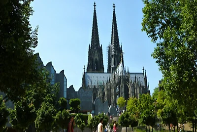 FlatDeCologne - DomBlick