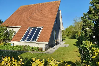 Haus am See, großes Grundstück