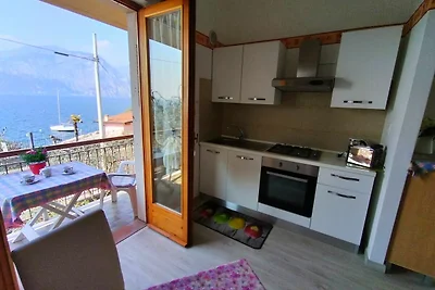 Lorena Haus Balkon zum See