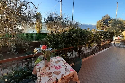 Lorena Haus nur 10 meter zum See