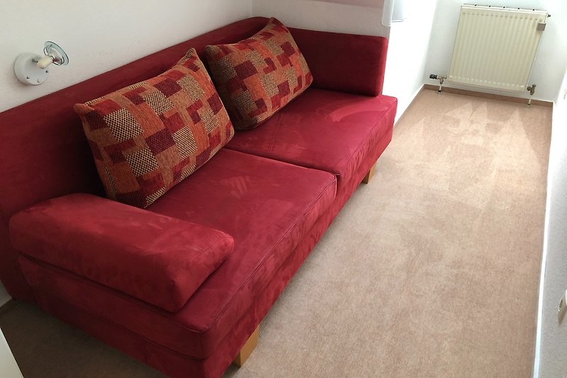 Sofa bed extendable for 2 persons in the single room