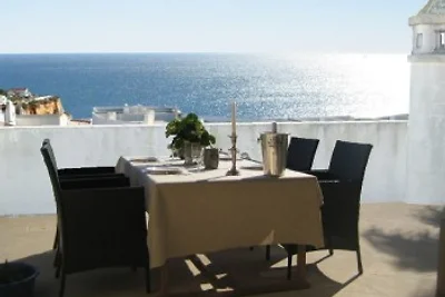 Carvoeiro Beach