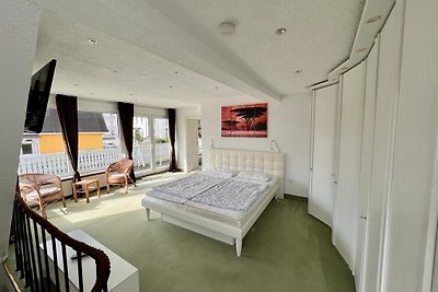 Villa (250m2) with 4 bedrooms