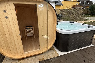 Pool und Sauna