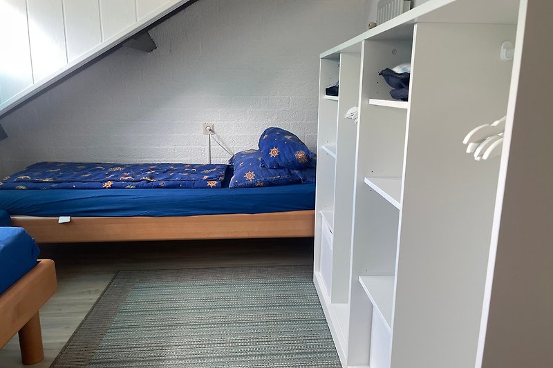 2 Bett Zimmer Obergeschoss