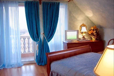 VILLA MARJAN, 3 bdr-3bath-parking