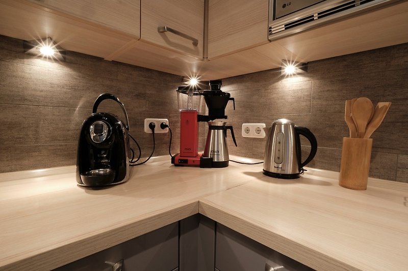 Kapsel- und Filtermaschine für duftenden Kaffeegenuß