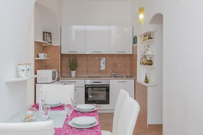 Apartman Lucija mit Meerblick