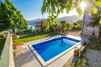 Apartman City View 2 by Villas Guide