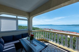 Apartman Lucija 4 by Villas Guide