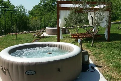 Villa Popovica Dvori by Villas Guide