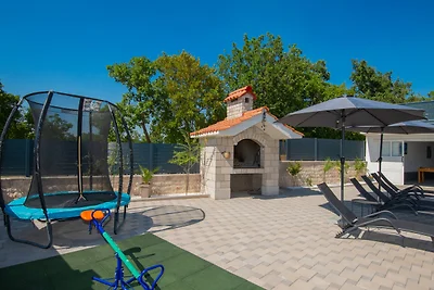 Home Sweet Home - Makarska by Villas Guide