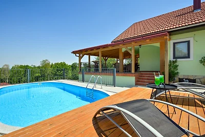 Villa Magic by Villas Guide