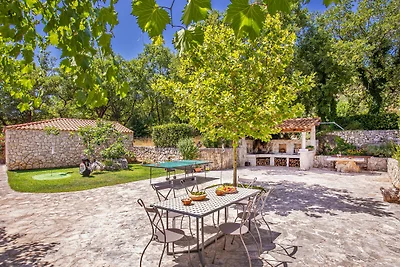 Villa Olive by Villas Guide