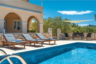 Holiday home SUNSET by Villas Guide