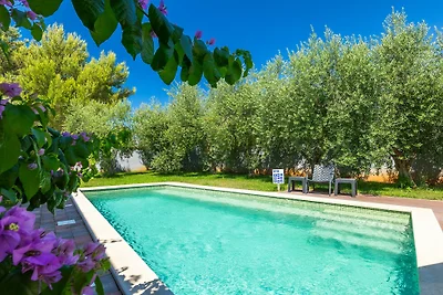 Villa Dila by Villas Guide