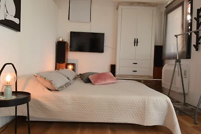 Place for two by Villas Guide