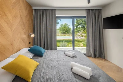 Villa Voliera by Villas Guide