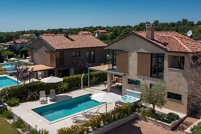 Villa Vallis by Villas Guide