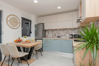 Villa Sanja in Makarska by Villas Guide