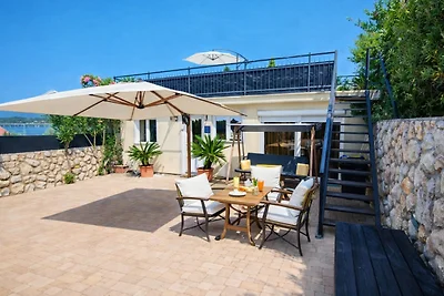 Holiday Home Capella - Rab by Villas Guide
