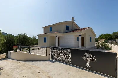 Villa Olea by Villas Guide