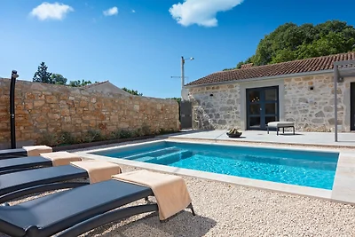 Villa Dvori by Villas Guide