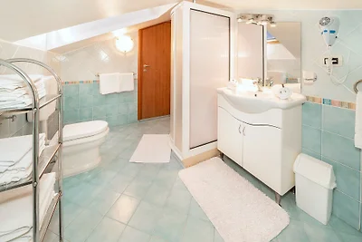 Villa Palace Clara Apartment 4 Island of Krk ...