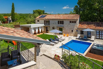 Villa Jadreska by Villas Guide