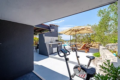 Holiday home Edi by Villas Guide
