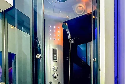 Villa Eduarda pool&whirpool by Villas Guide